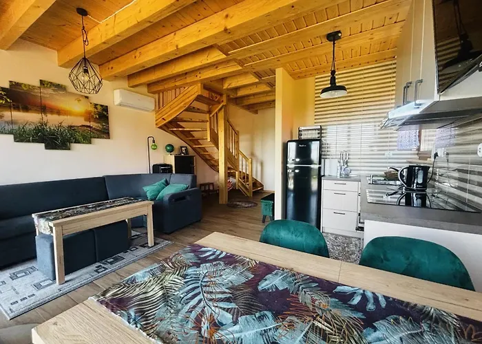 Na Kaszubach 42-1 - Ostoja Bukowo * Borowy Mlyn